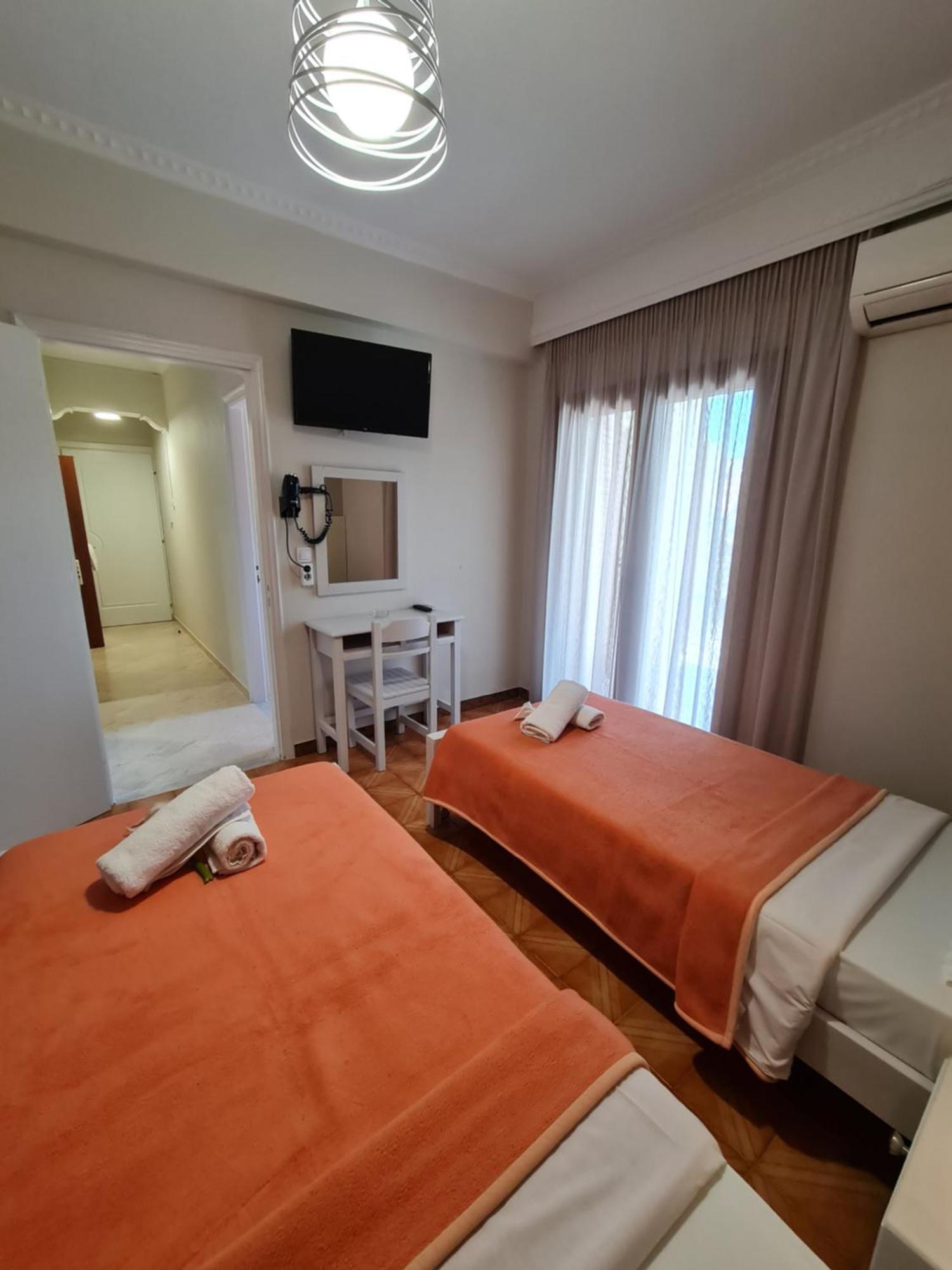 Zigos Apartments Igoumenitsa Bilik gambar